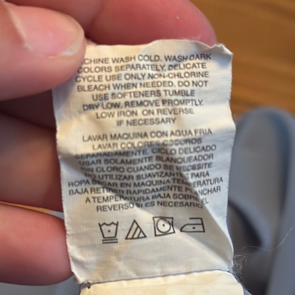 Gray Athletic Shorts with Elastic Waistband and Performance Fabric - Picture 12 of 13